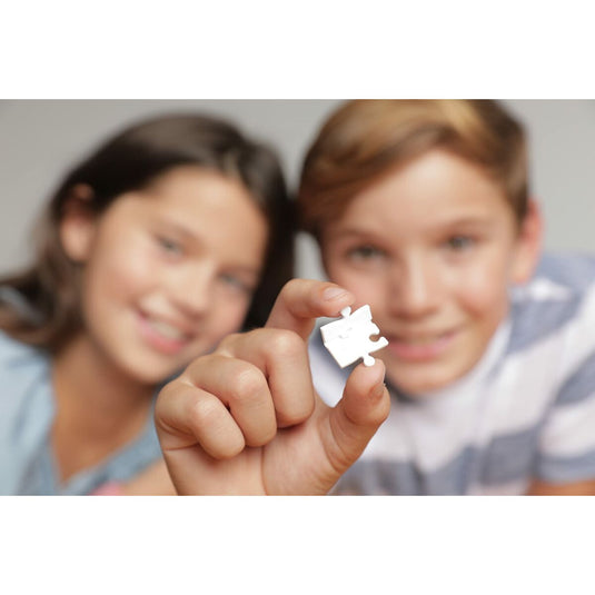 V9HBB51C51FD559EFA364DA59B87F0178CFR4082303P8