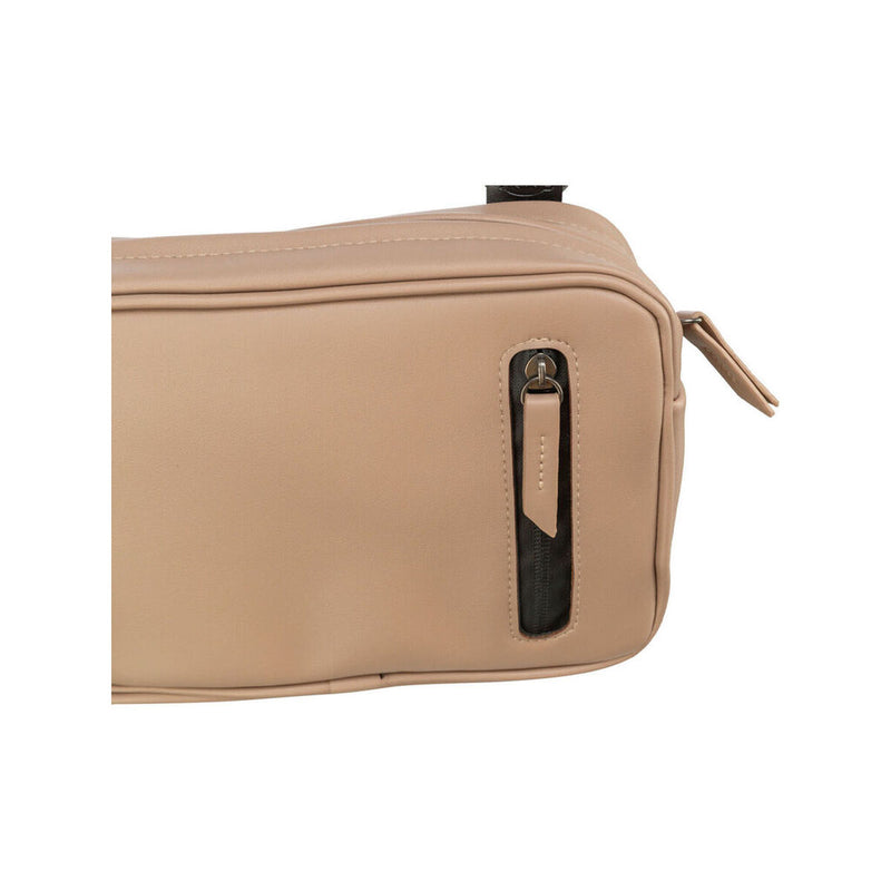 Lataa kuva gallerian katseluohjelmaan V5H1885725FC3E2B3441B2B744462925ABAR7459491P5
