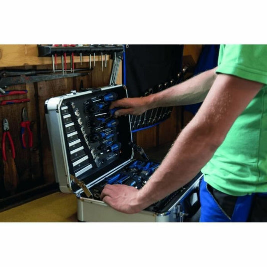 V7H9945D6EE33E6D121D7F07D6611D85B8AR4424238P5