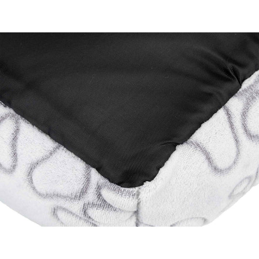 V6H66669634E65C9CB80459535667A56131R7443801P3