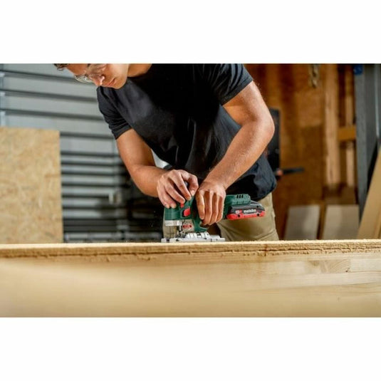 V5H28AA00F5D462AE258B94CD35D34DC6BBR4561034P3