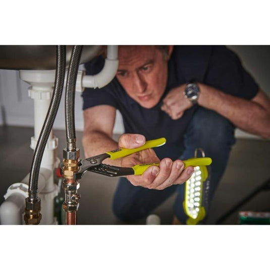 V6H47BC4071CF25C073D97C341AAAF6CC50R6364921P4