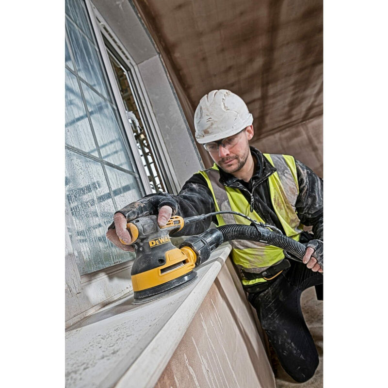 Lataa kuva gallerian katseluohjelmaan V11H54BBF555679607B78E17D6A0820CC5A0R3342692P8
