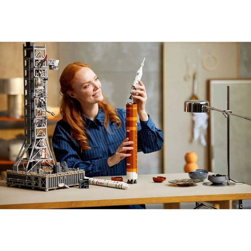 Lataa kuva gallerian katseluohjelmaan V6H2ABE4DF5EBF979F4BE37FCA61B20F5C0R6335674P10
