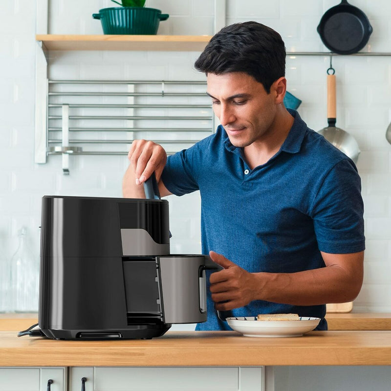 Lataa kuva gallerian katseluohjelmaan V6HD2138BF9C23884D0F1304A7F5593857CR6752009P7
