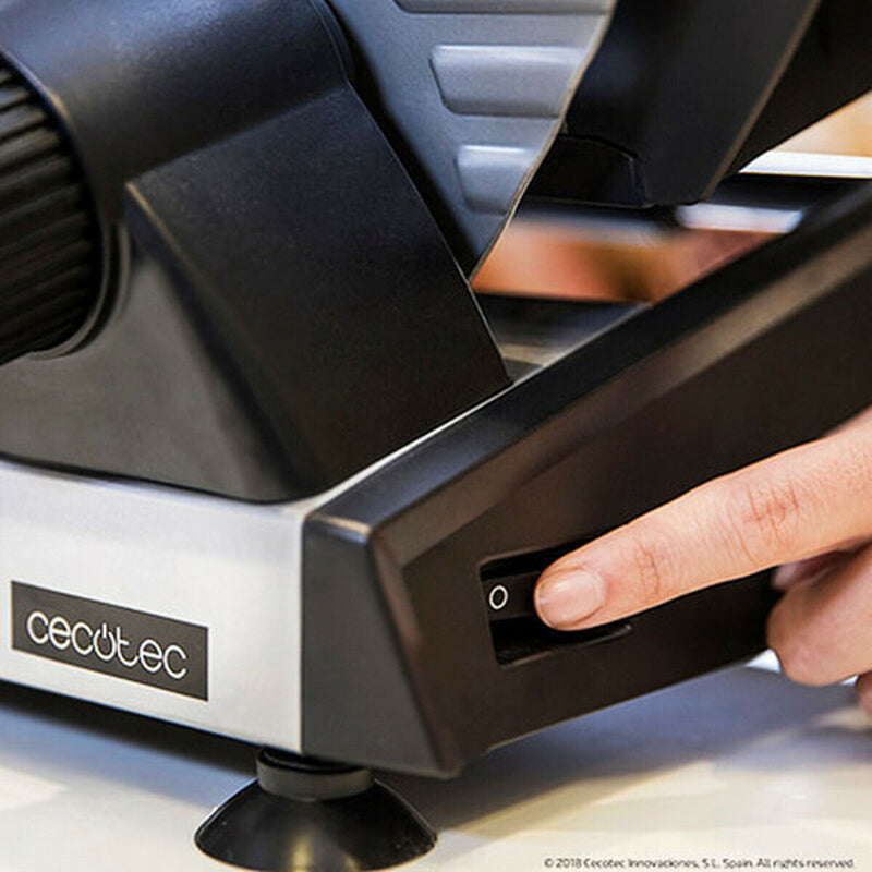 Lataa kuva gallerian katseluohjelmaan V14HC0558E4BFDF5718B22BF665F5399D791R6980523P4
